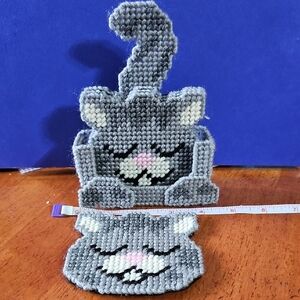 Gray Cat Yarn Holder and Coaster Set